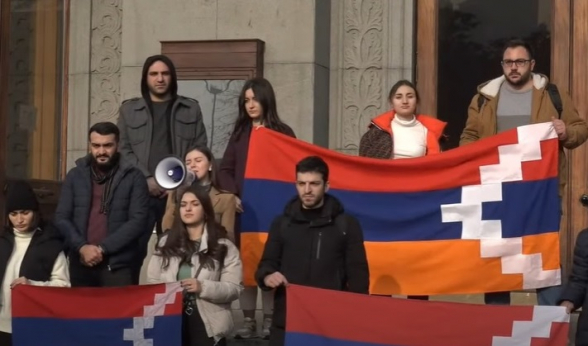 Լուրը ապրիլի 7-ին Երևանում ԼԳԲՏ համայնքի շքերթի անցկացման մասին ապատեղեկություն է